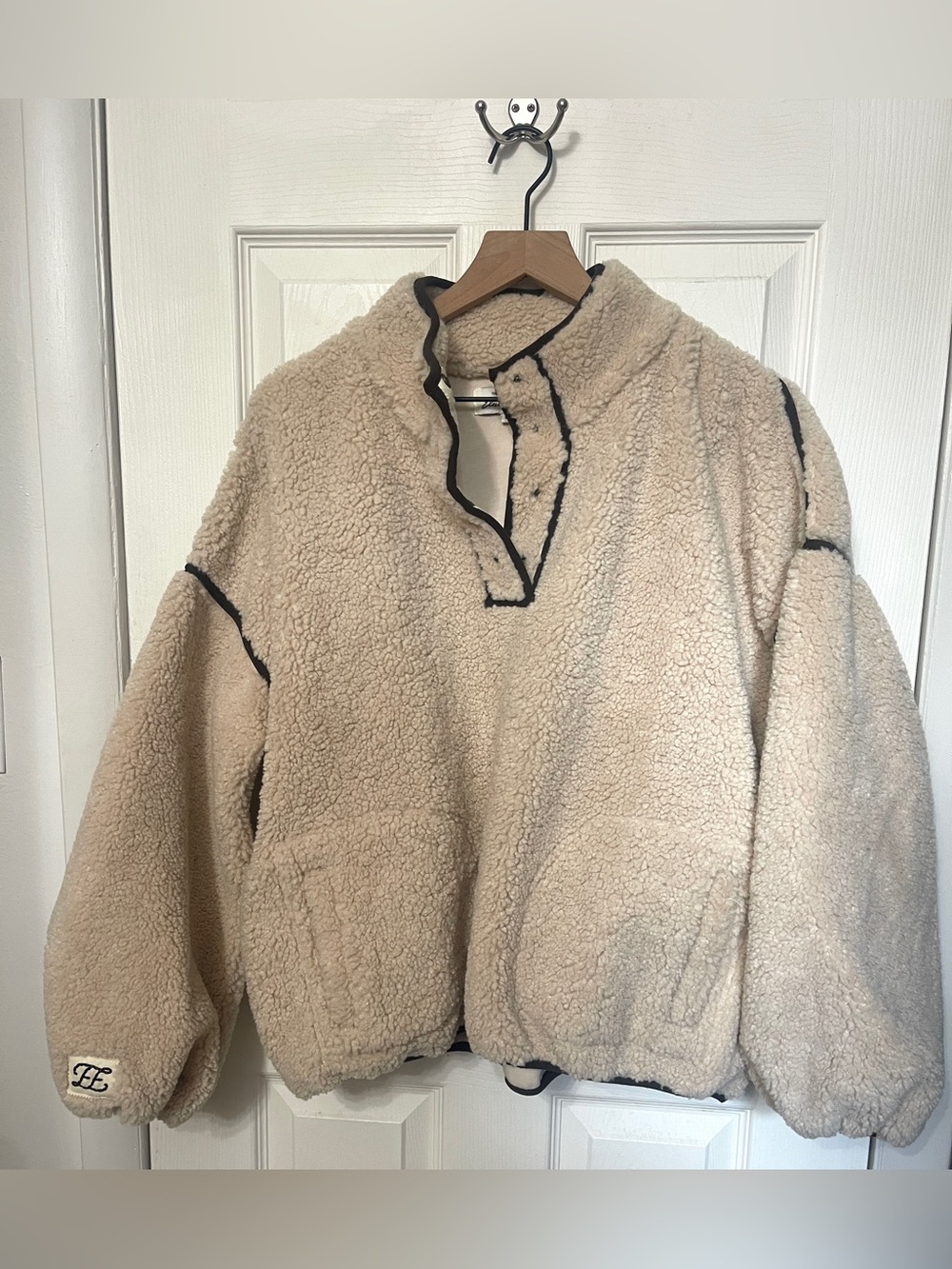 Eleven Eleven Tan Fleece With Brown Trim Pullover Sherpa Oversized Sz L
